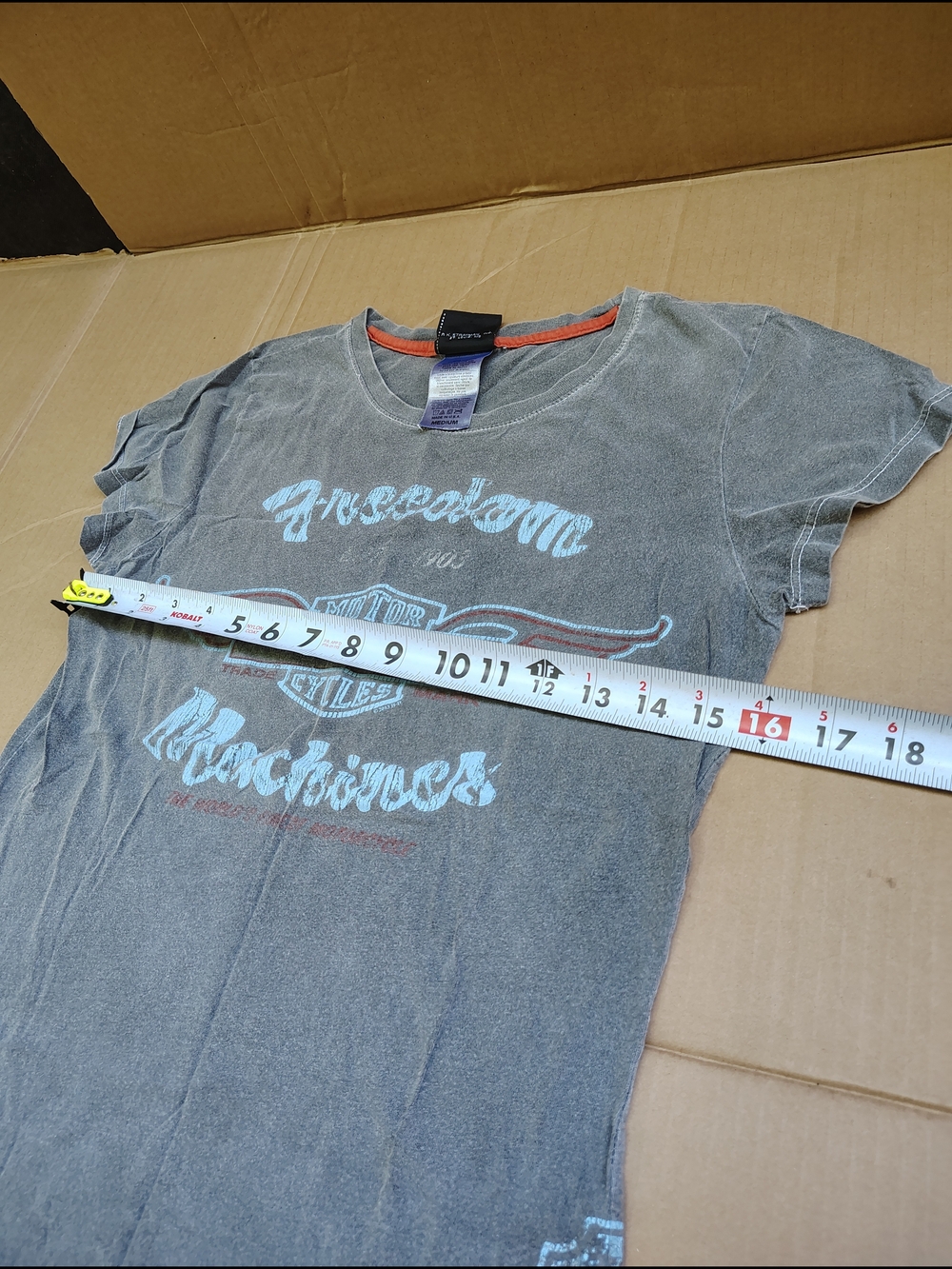 Harley-Davidson Women’s Freedom Machines Gray Graphic Tee - Picture 3 of 8